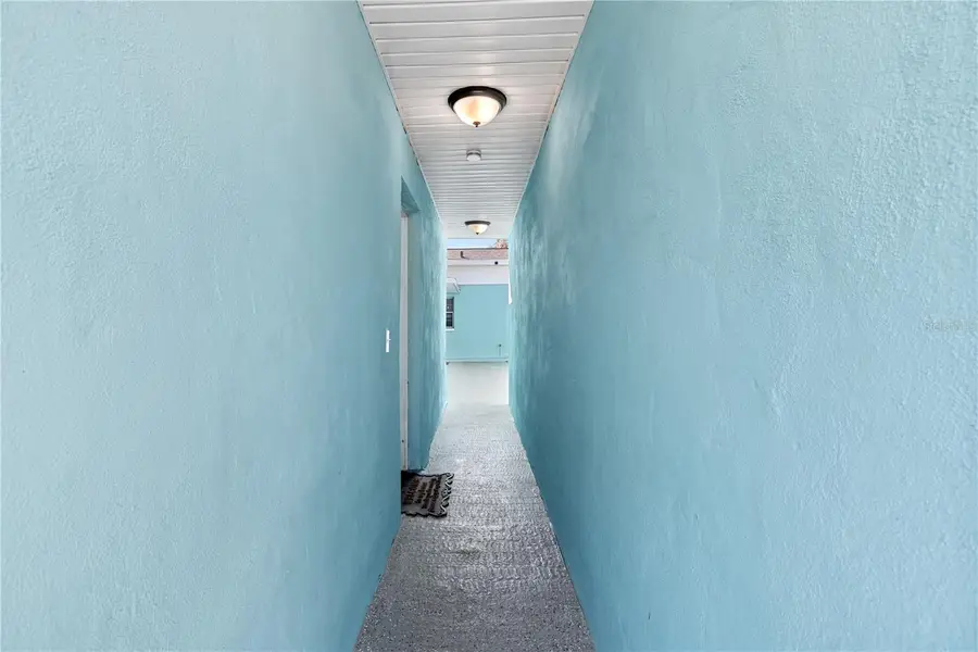 804 13th Avenue S, Saint Petersburg, FL 33701 - #3
