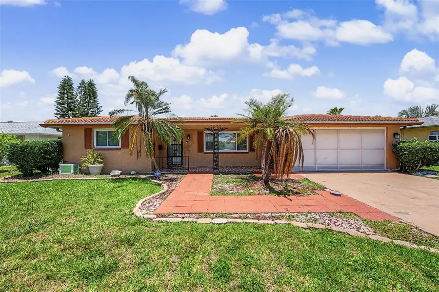 3837 Topsail Trail, New Port Richey, FL 34652 - #3