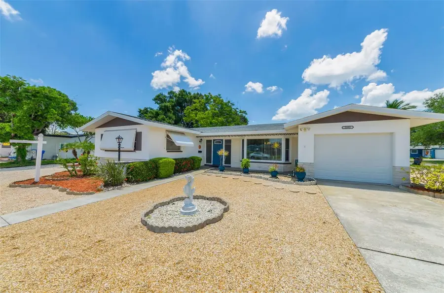 5992 32nd Avenue N, Saint Petersburg, FL 33710 - #2