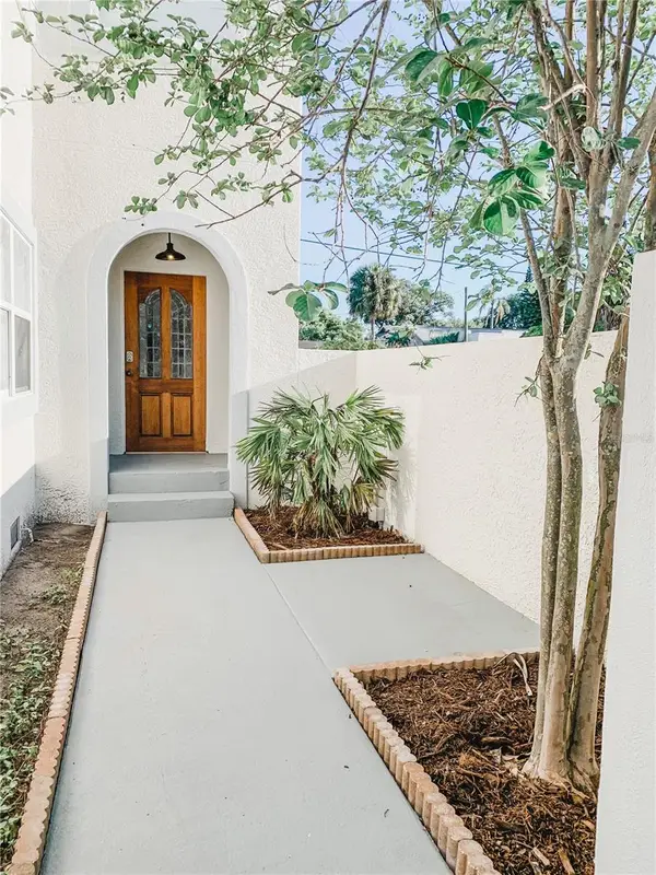 1619 9th Avenue N, ST PETERSBURG, FL 33713
