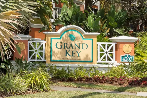 4207 S Dale Mabry Highway #6107, TAMPA, FL 33611