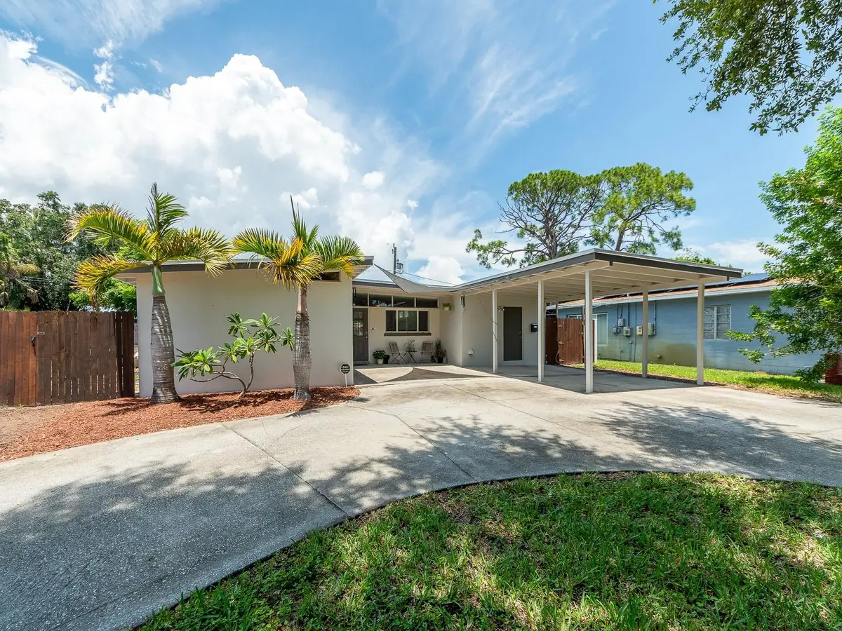 851 65th Avenue S, Saint Petersburg, FL 33705 - #1