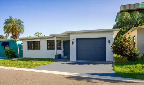 630 180th Avenue E, REDINGTON SHORES, FL 33708