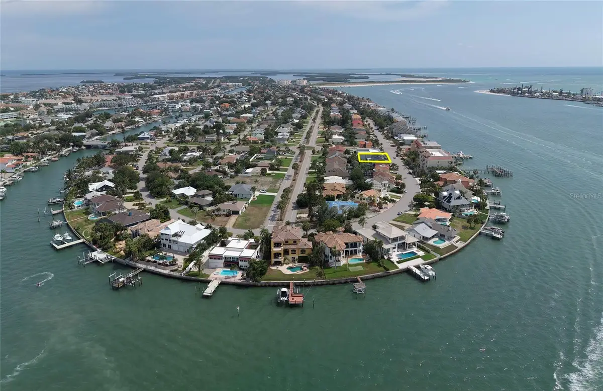 289 8th Avenue N, Tierra Verde, FL 33715 - #1