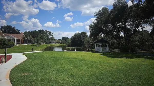 34826 Chelmsford Lane, ZEPHYRHILLS, FL 33541
