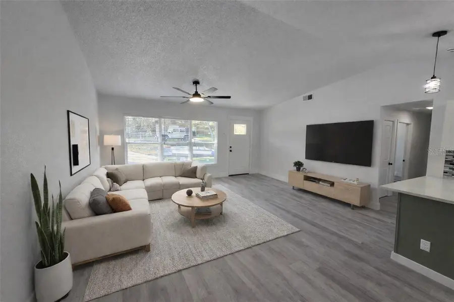 34071 Madison Avenue, Dade City, FL 33523 - #2