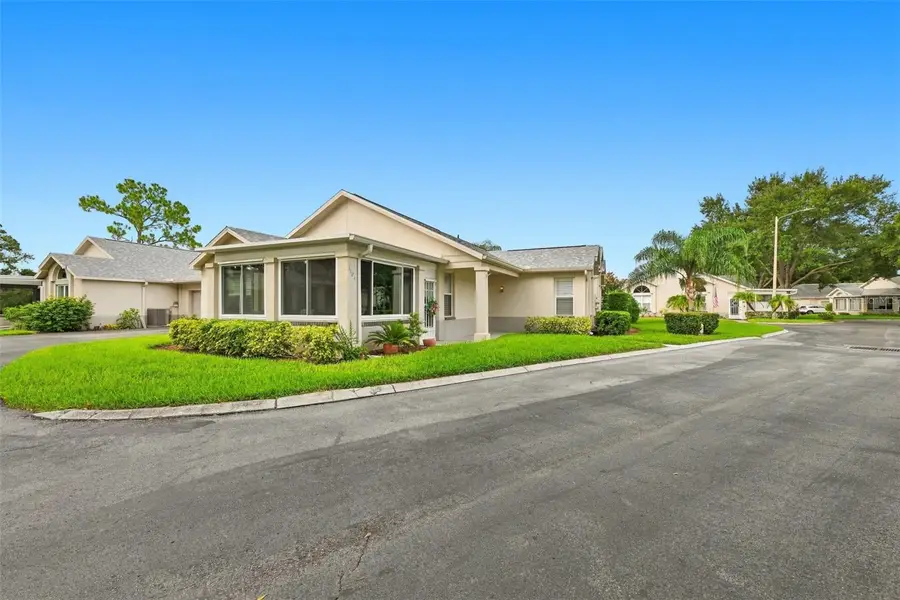 1124 Golfview Woods Drive, Sun City Center, FL 33573 - #2