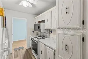 5257 81st Lane N #17, Saint Petersburg, FL 33709 - #3