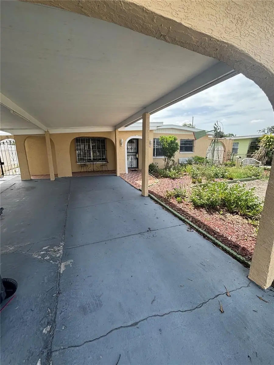 6211 N Clark Avenue, Tampa, FL 33614 - #2