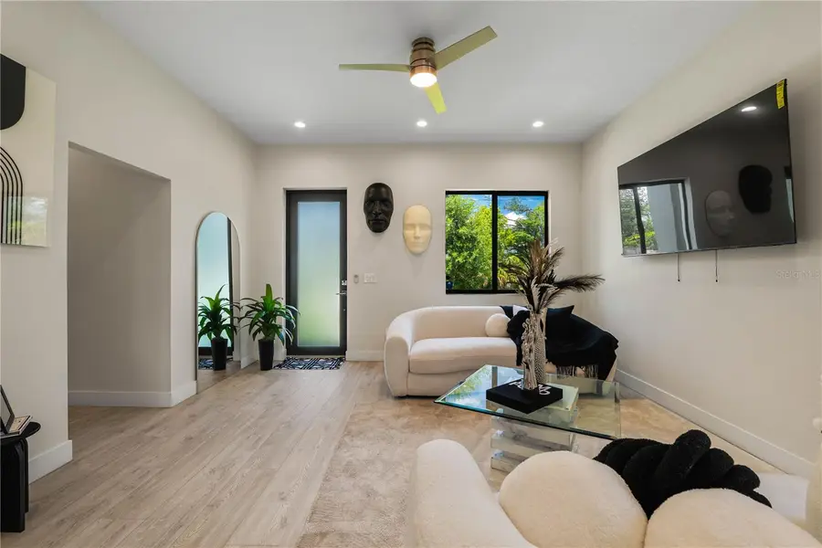 404 E Seward Street, Tampa, FL 33604 - #3
