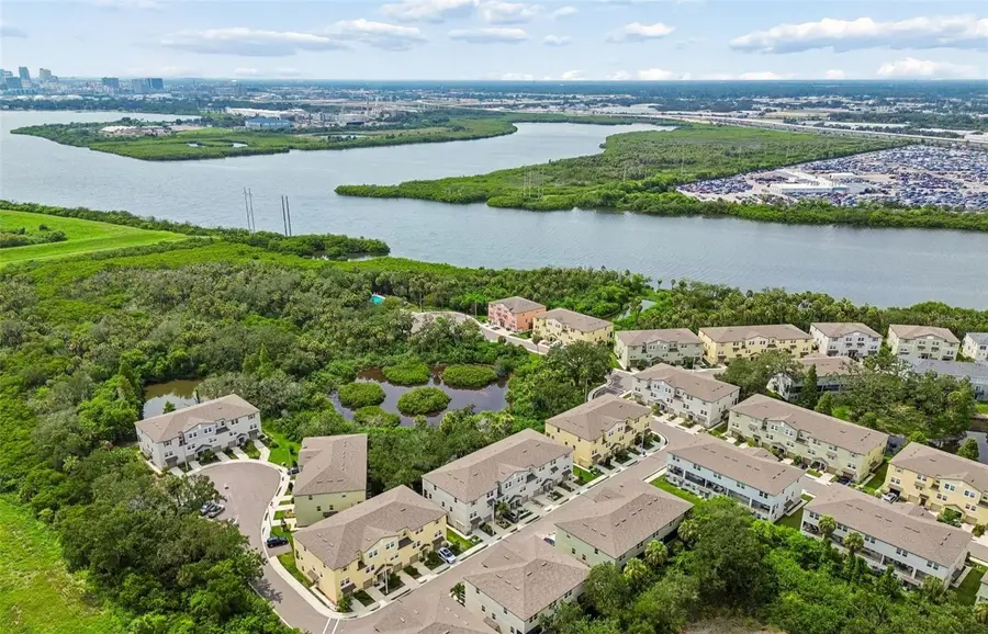 852 Tennyson Mill Circle, Tampa, FL 33619 - #2