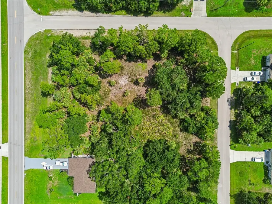 13 S Chamberlain Boulevard, North Port, FL 34286 - #2