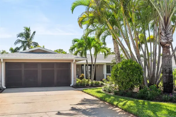 251 N Julia Circle, ST PETE BEACH, FL 33706