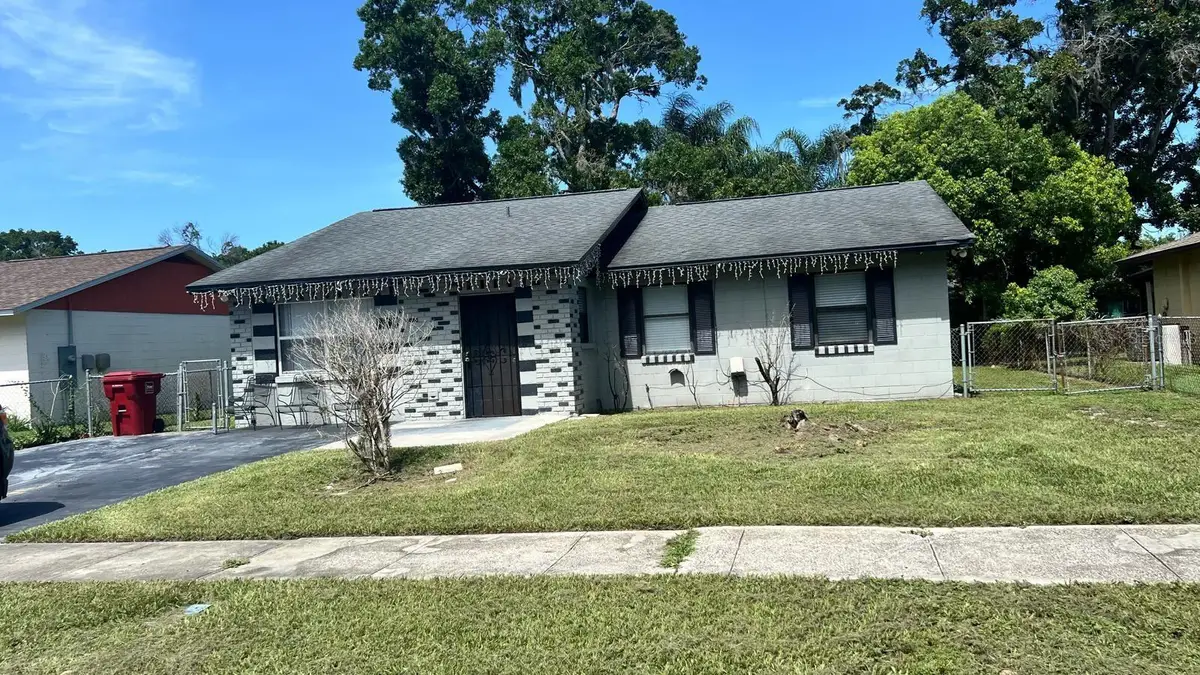 619 S Wilkins Avenue, Plant City, FL 33563 - #1