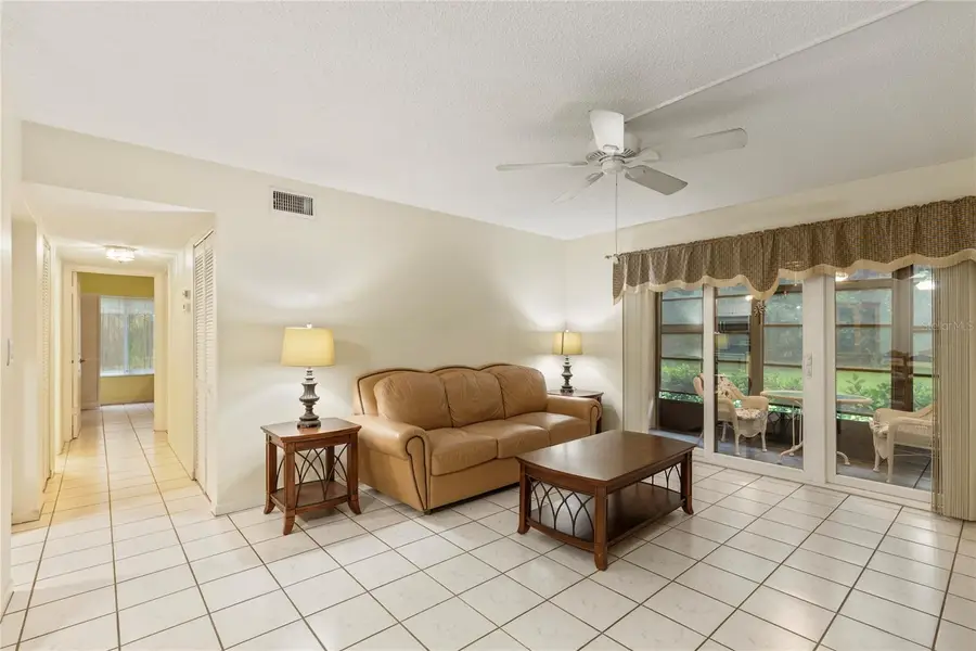 3232 Lake Pine Way E #B1, Tarpon Springs, FL 34688 - #2