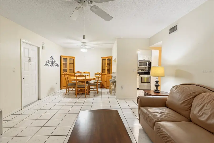 3232 Lake Pine Way E #B1, Tarpon Springs, FL 34688 - #3