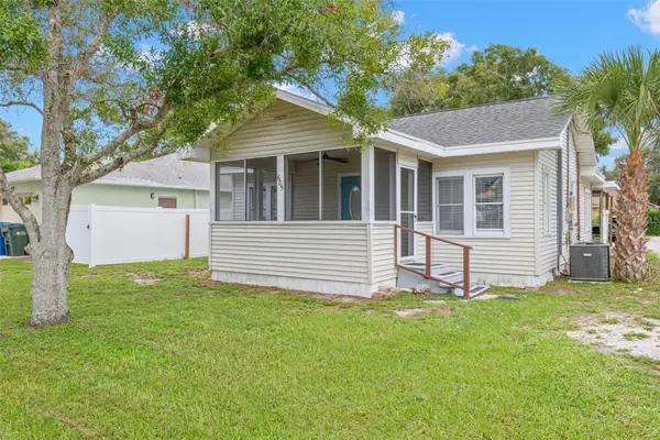 605 3rd Avenue Sw, LARGO, FL 33770