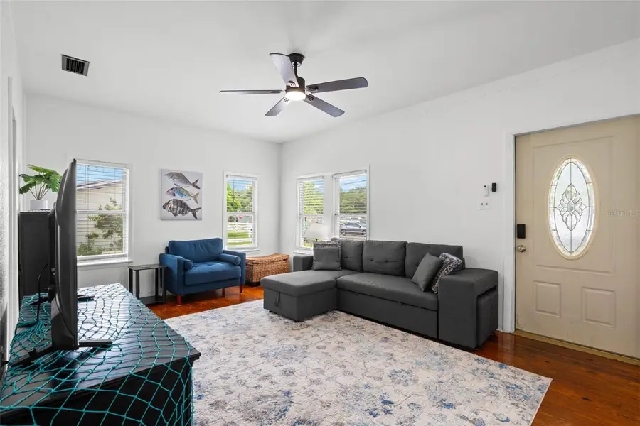 605 3rd Avenue Sw, Largo, FL 33770 - #2