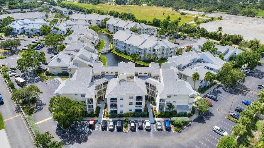 6817 Stones Throw Circle N #17208, Saint Petersburg, FL 33710 - #2