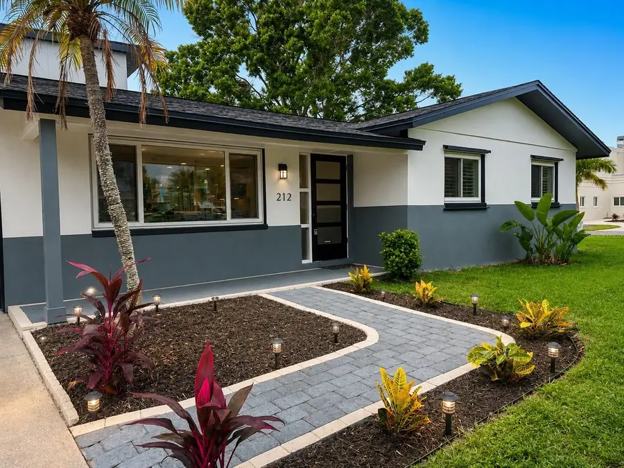 212 Driftwood Place, Palm Harbor, FL 34683 - #2