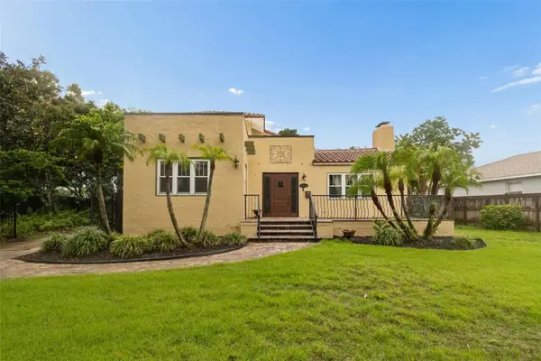 2518 Granada Circle E, ST PETERSBURG, FL 33712