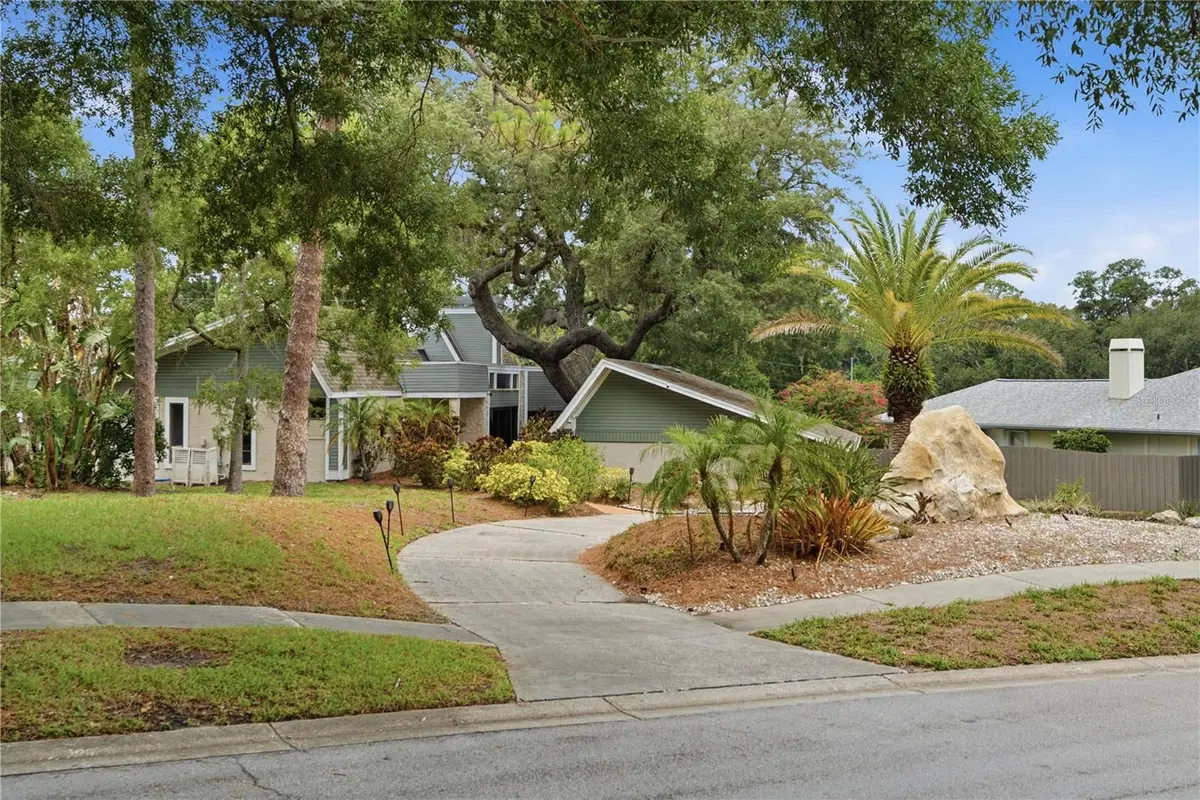 2860 Briarwood Lane, Palm Harbor, FL 34683 - #1