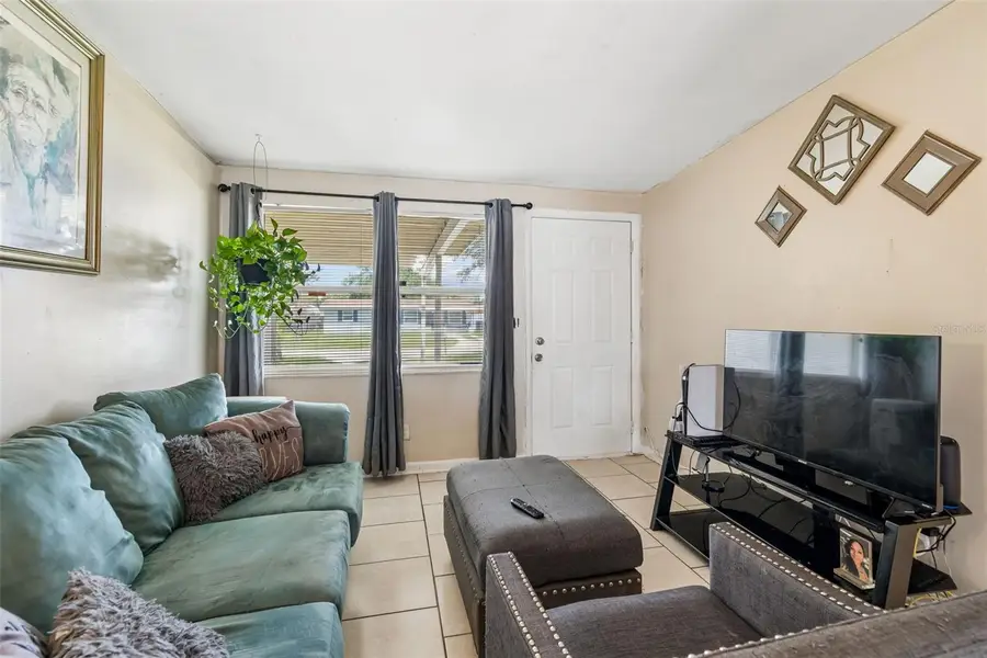 5020 S 86th Street, Tampa, FL 33619 - #3