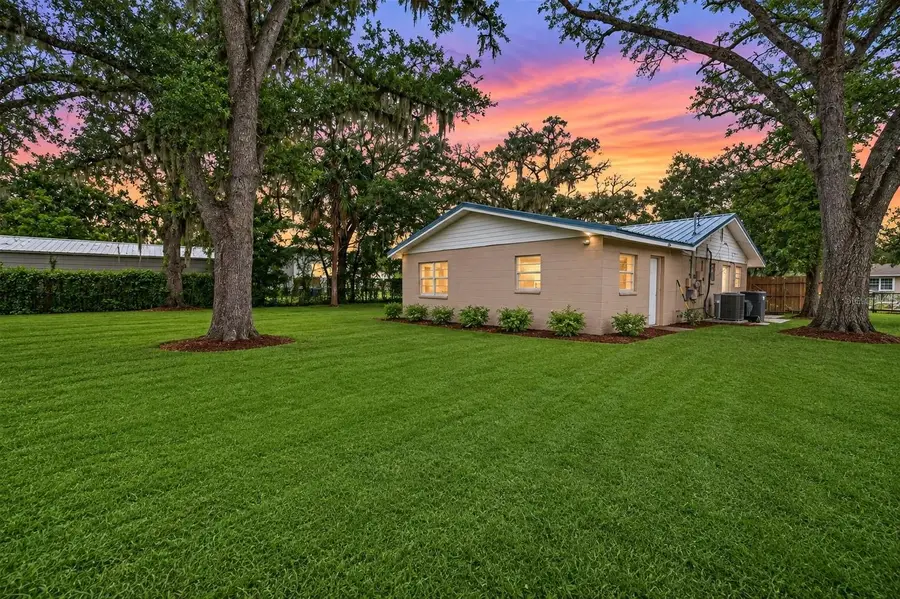 205 2nd Avenue Se, Ruskin, FL 33570 - #3