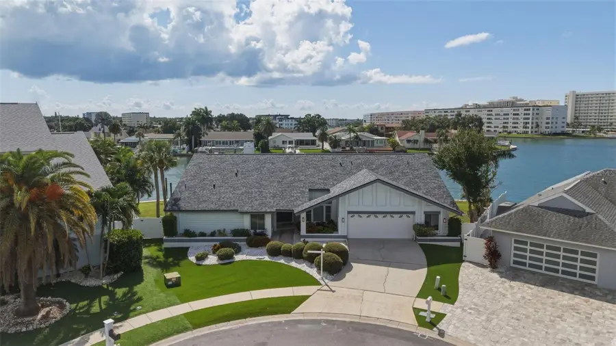 5921 Seabird Drive S, Gulfport, FL 33707 - #2