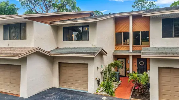 2122 Tarpon Landings Drive, TARPON SPRINGS, FL 34688