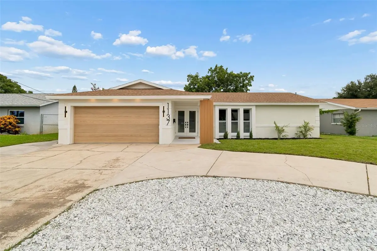 1137 54th Avenue S, Saint Petersburg, FL 33705 - #1