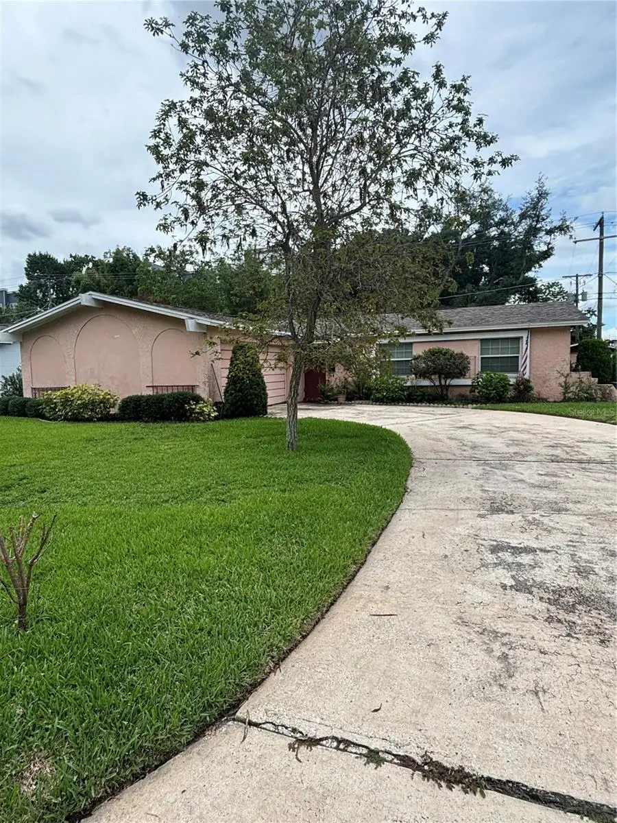2709 E 122nd Avenue, Tampa, FL 33612 - #2
