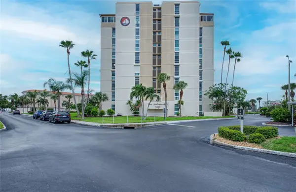 7400 Sun Island Drive S #709, SOUTH PASADENA, FL 33707