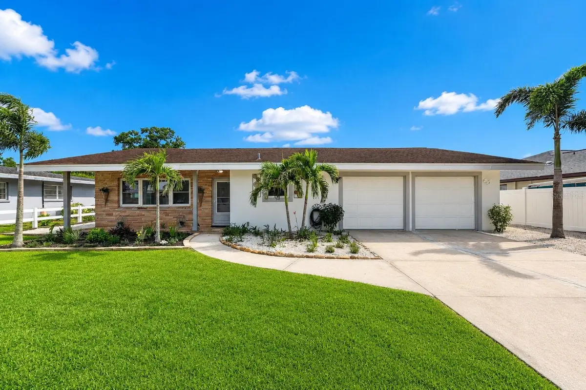 2711 27th Avenue Drive W, Bradenton, FL 34205 - #1