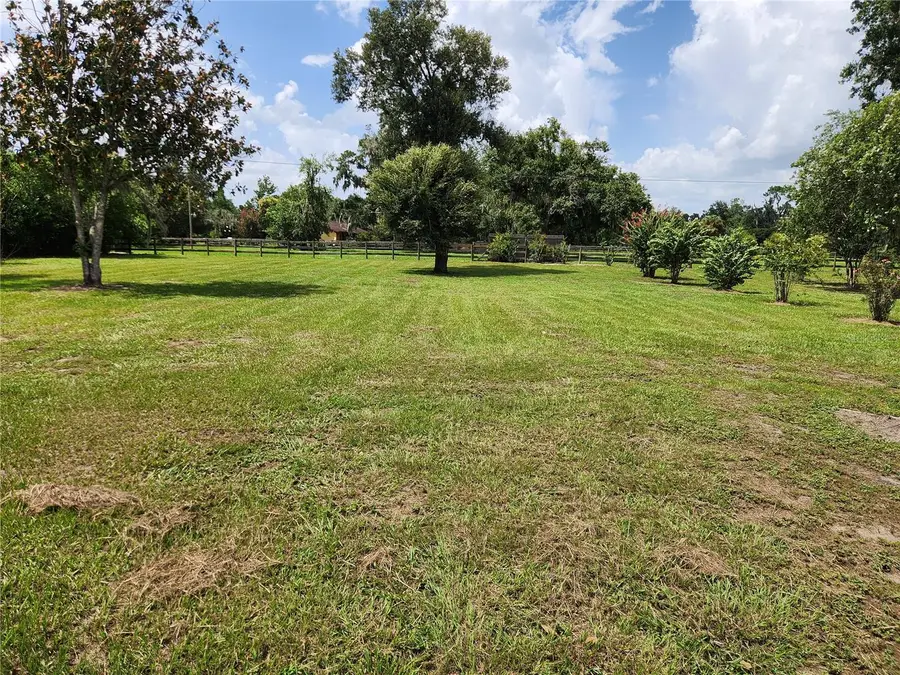 3903 Powerline Road, Lithia, FL 33547 - #3