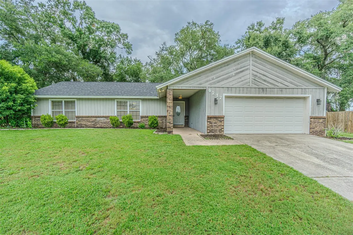 9217 Kingsridge Drive, Temple Terrace, FL 33637 - #1