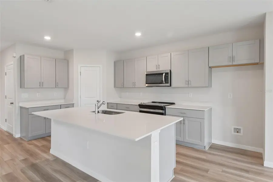 4192 River Beacon Boulevard, Davenport, FL 33837 - #2