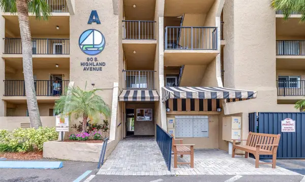 90 S Highland Avenue #110, TARPON SPRINGS, FL 34689