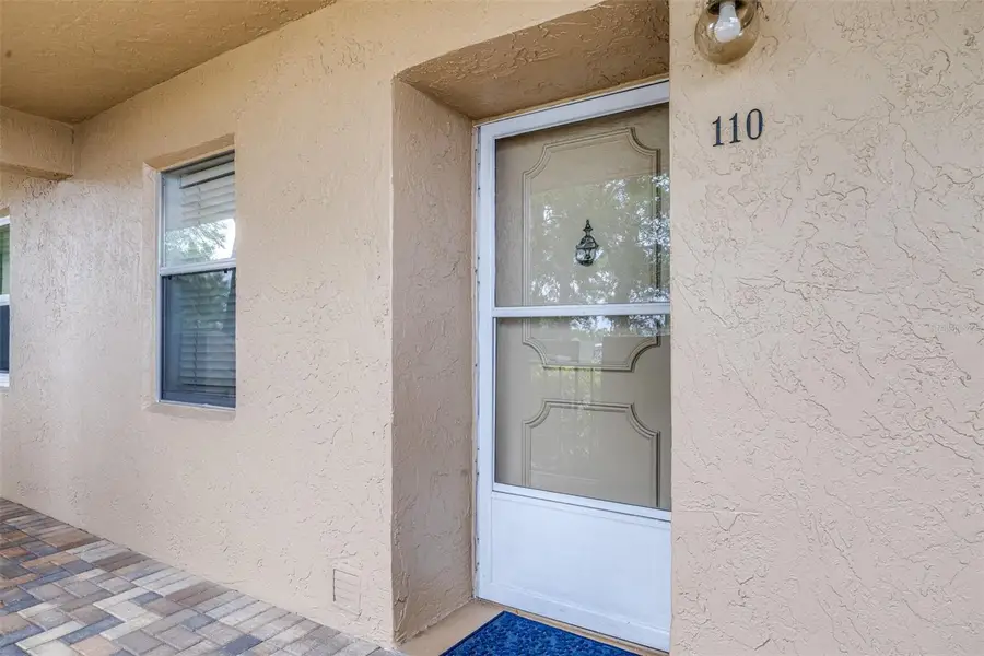 90 S Highland Avenue #110, Tarpon Springs, FL 34689 - #3