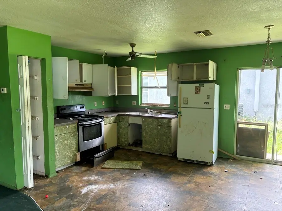 2703 1st Avenue E, Palmetto, FL 34221 - #2