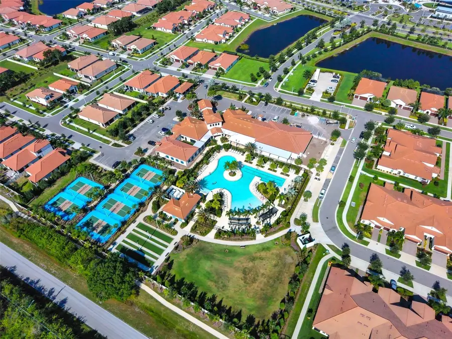 5231 Windy Grove Drive, Wimauma, FL 33598 - #2