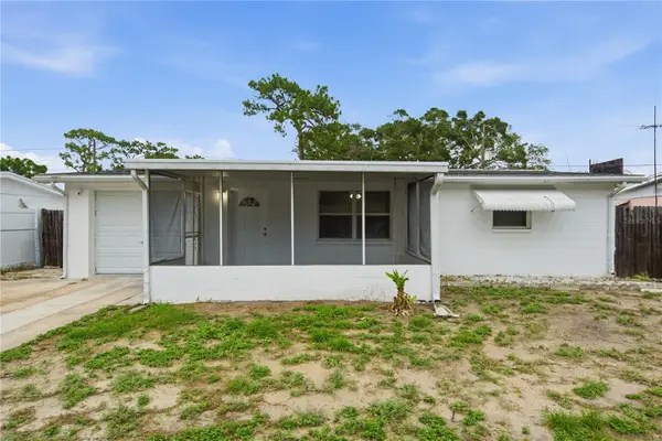 2122 Holiday Drive, HOLIDAY, FL 34691