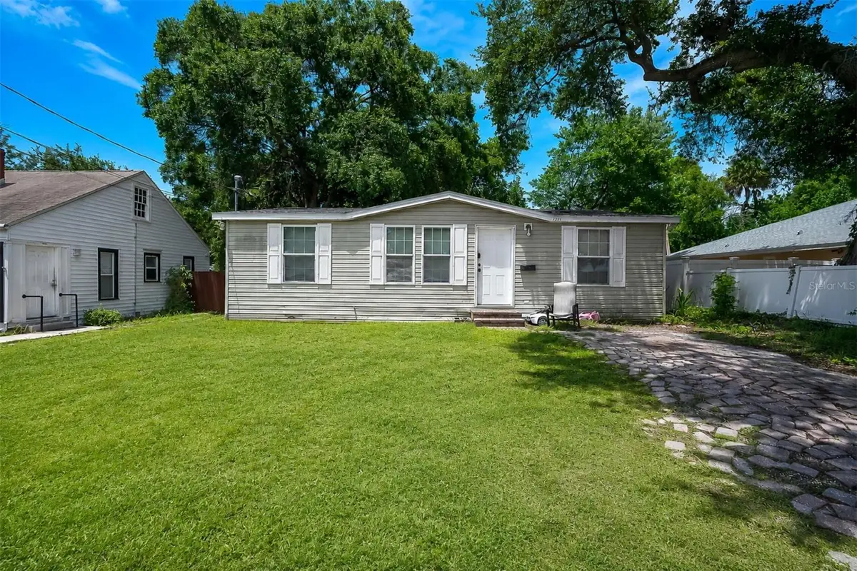 791 35th Avenue S, Saint Petersburg, FL 33705 - #1