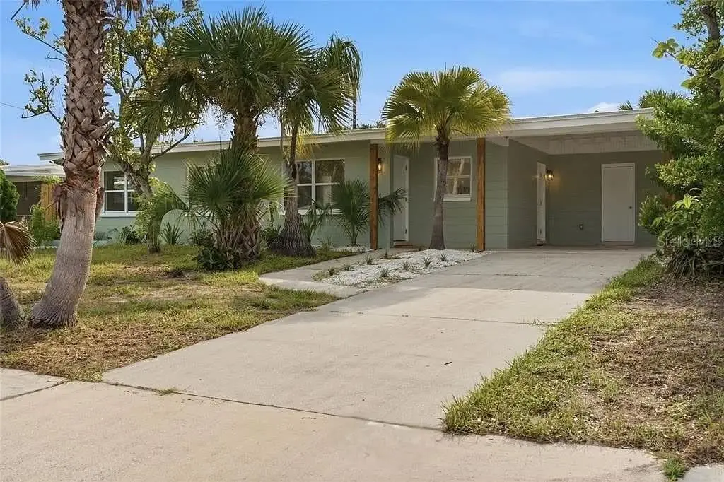 1060 Jackson Street, Largo, FL 33770 - #1