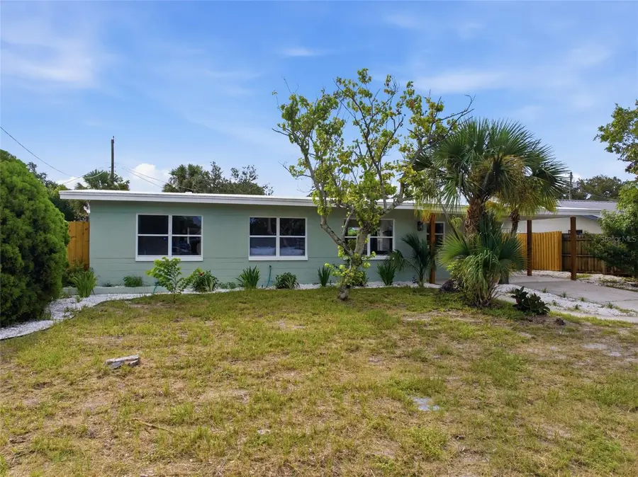 1060 Jackson Street, Largo, FL 33770 - #2