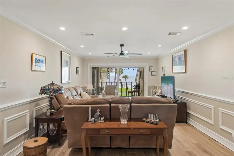 7300 Sunshine Skyway Lane #206, Saint Petersburg, FL 33711 - #2