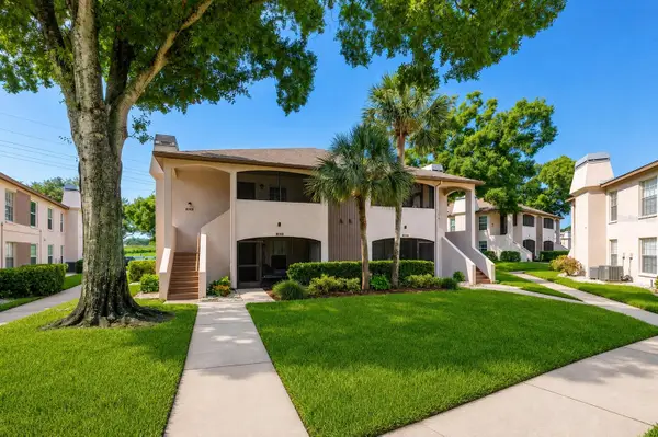 2981 Bonaventure Circle #202, PALM HARBOR, FL 34684