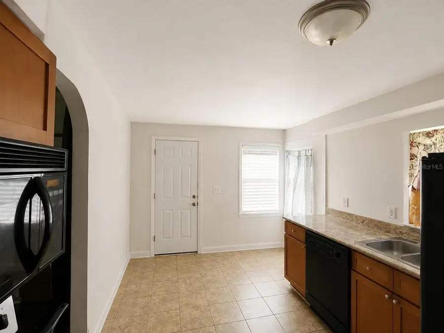 1044 58th Avenue N, Saint Petersburg, FL 33703 - #3