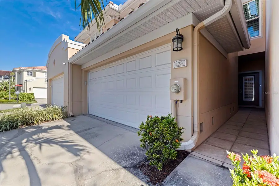 123 Valencia Circle, Saint Petersburg, FL 33716 - #3