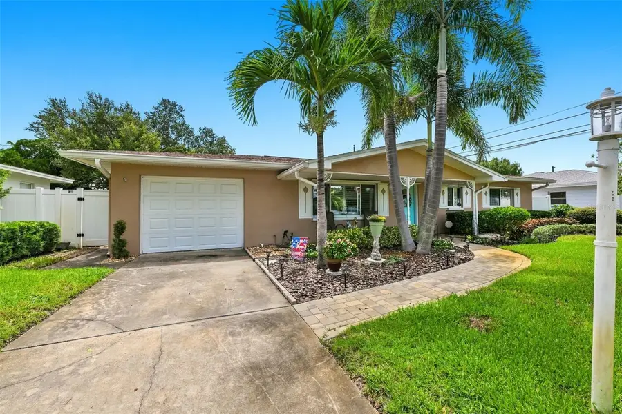 8919 109th Lane, Seminole, FL 33772 - #3